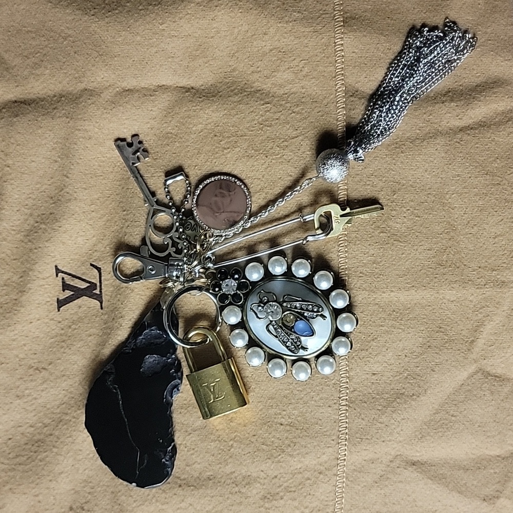 Louis Vuitton lock and key